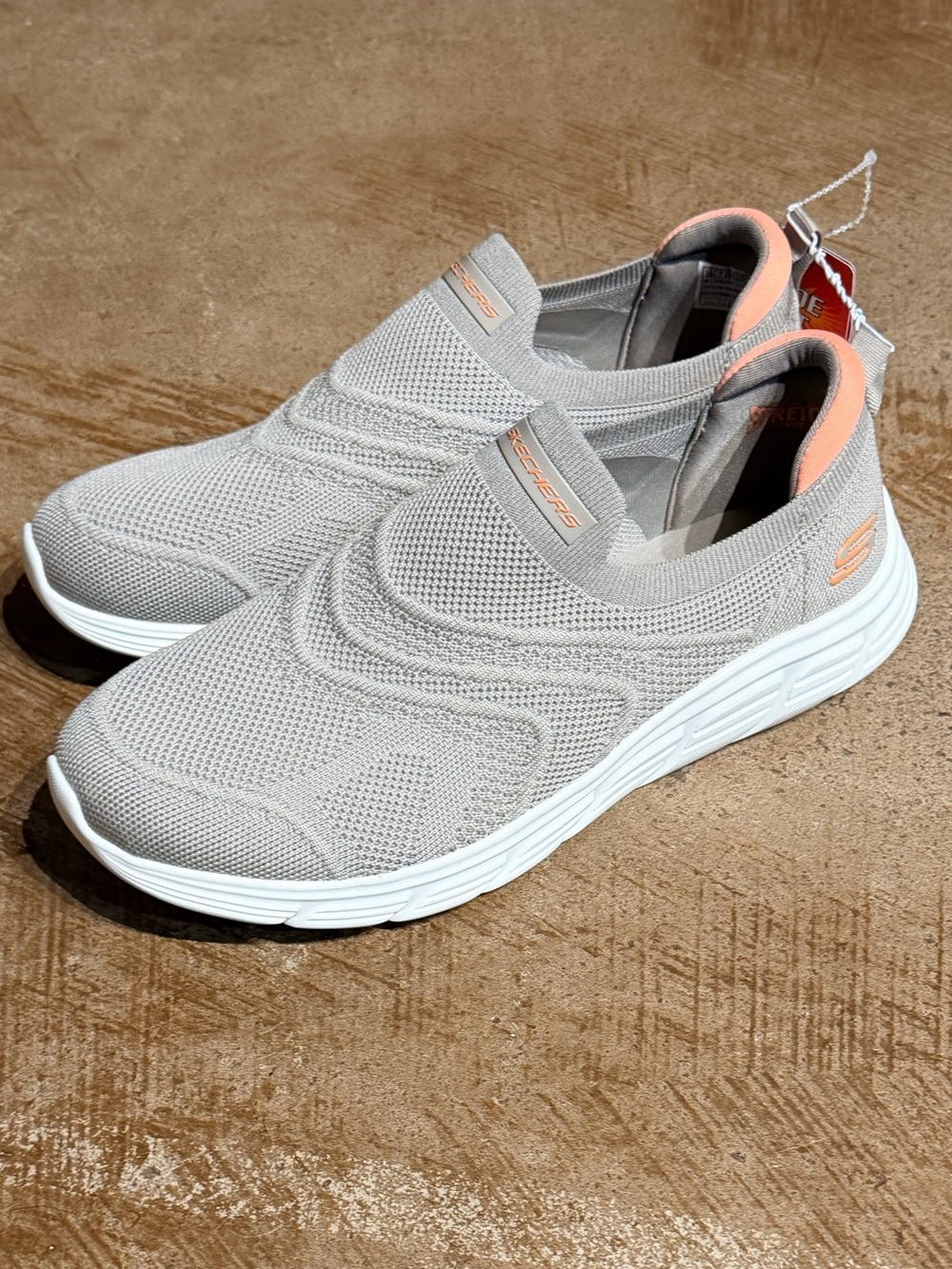 Skechers on the go, swift advanced sneakers